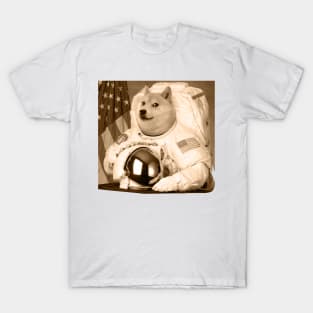 Dogecoin Astronaut -  Dogecoin To The Moon T-Shirt